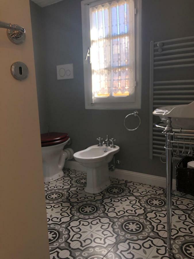 Corradi 37 Apartment Sanremo Luaran gambar